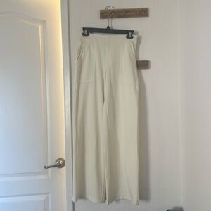 Cream wide leg pant